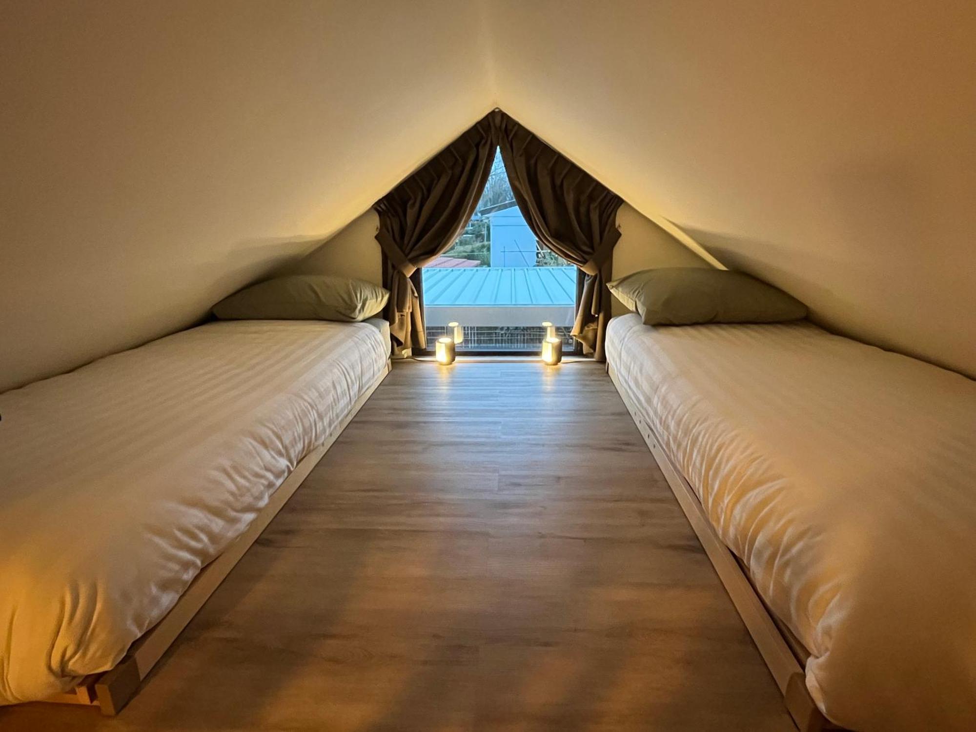 Lobsters Lodge In Heinkenszand ' Wellness Accommodation With Private Hottub, Private Sauna And Outdoor Shower ' Airco'S ' Free Wifi ' Complimentary Bed Linen And Towels Buitenkant foto